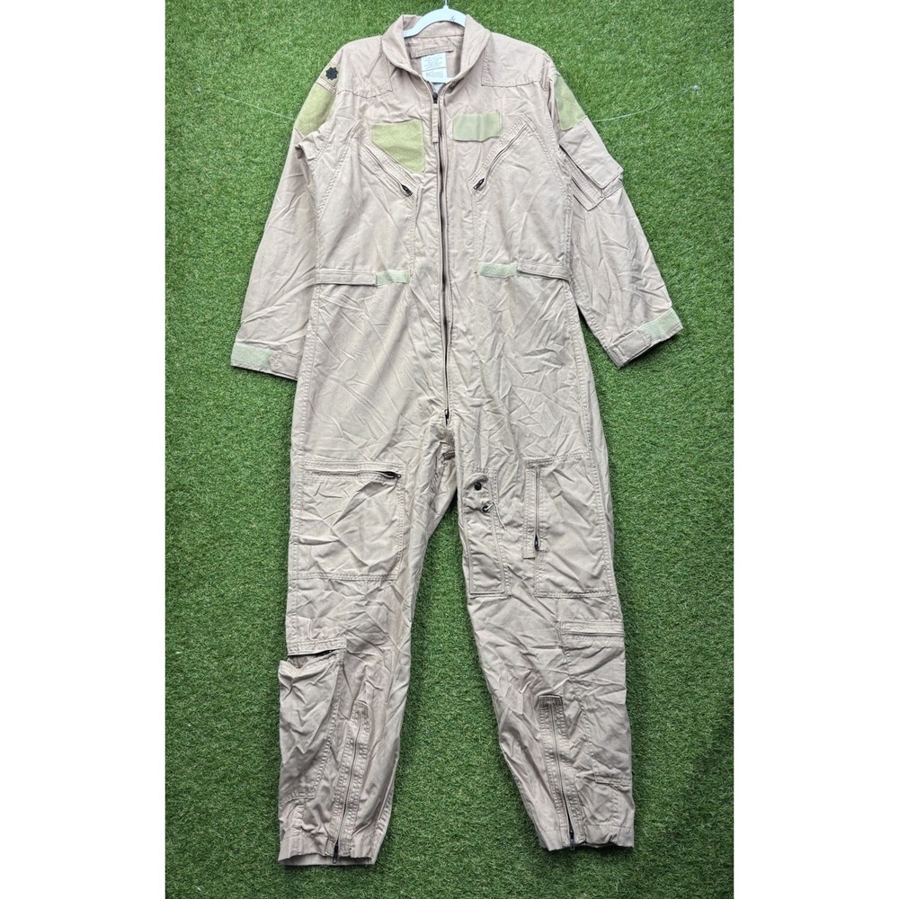 Vintage US Military Flight Suit Coveralls Mens 44R Beige CWU-27/P Carter Nomex